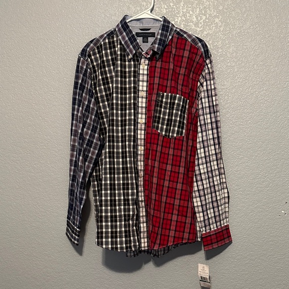 New Tommy Hilfiger Plaid Button Down Top - Picture 1 of 6